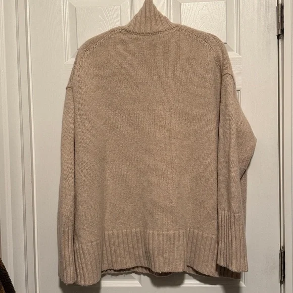 COS Chunky Pure Cashmere Turtleneck Sweater Beige Size Large - Picture 9 of 9